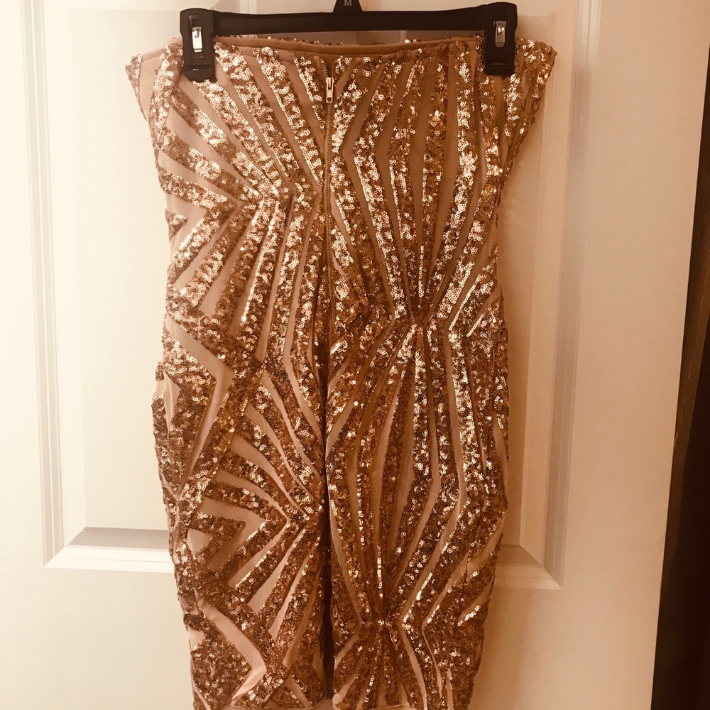 Mini strapless gold sequins dress